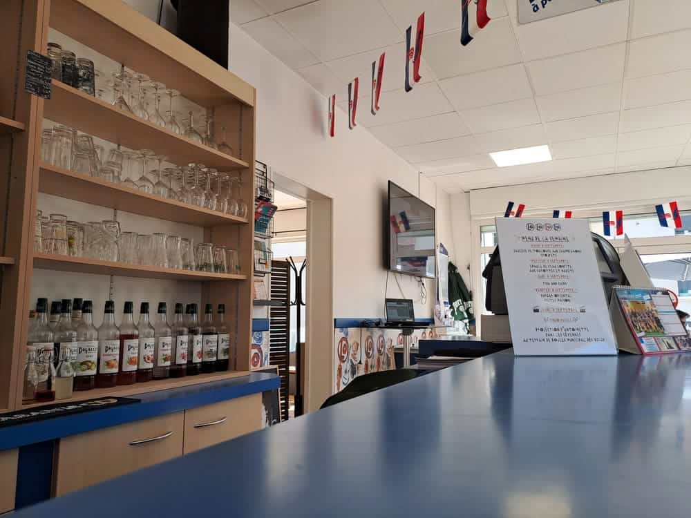 À louer – Café-Restaurant multiservices de 182,5 m² à Oyeu – Isère (38)
