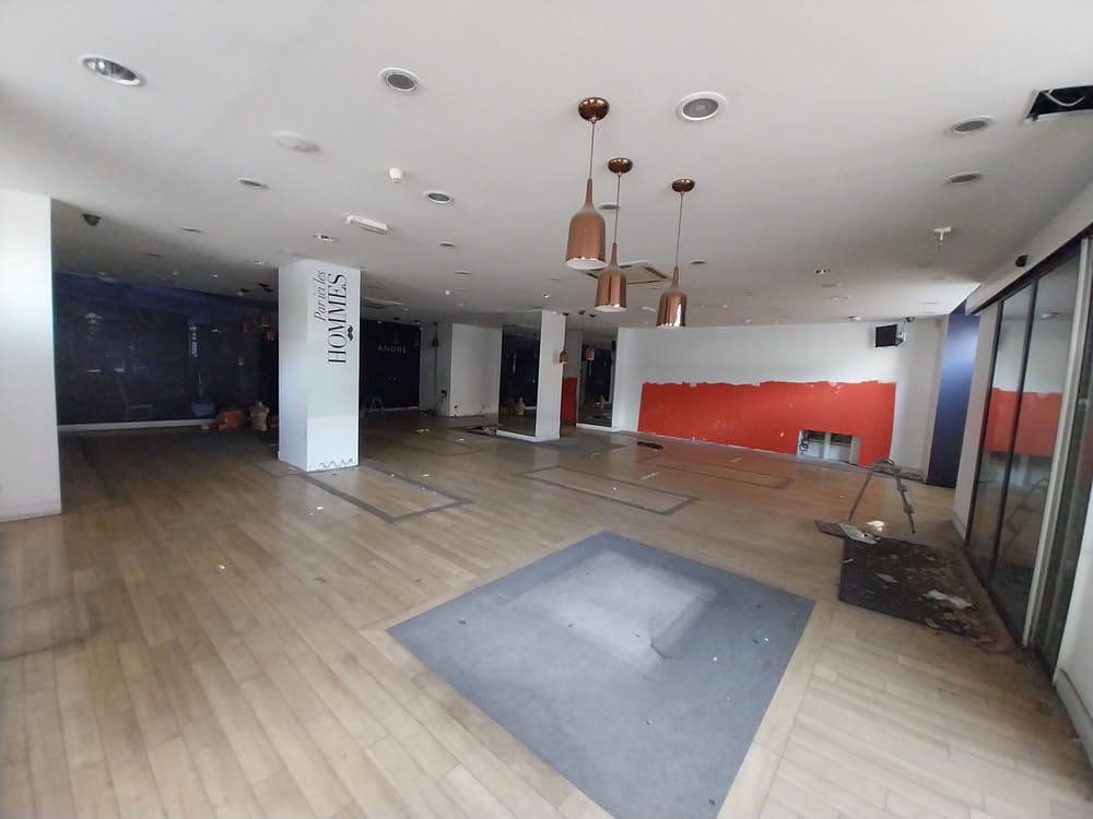 À louer – Local commercial 429 m² sur la Canebière à Marseille - Bouches-du-Rhône (13)
