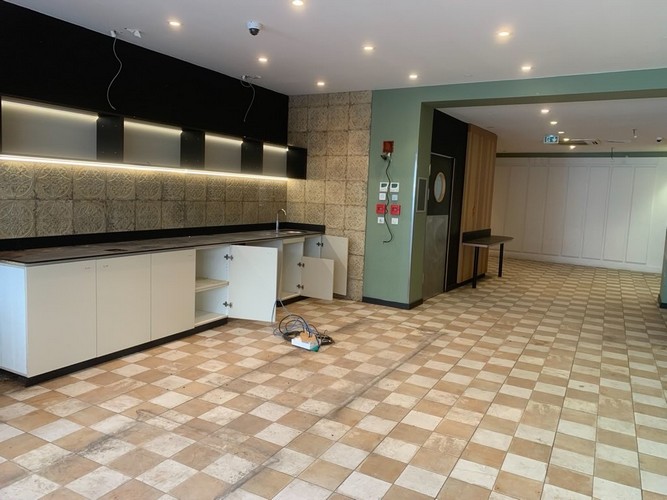 À louer - Local commercial 128 m² à Marseille - Bouches-du-Rhône (13)