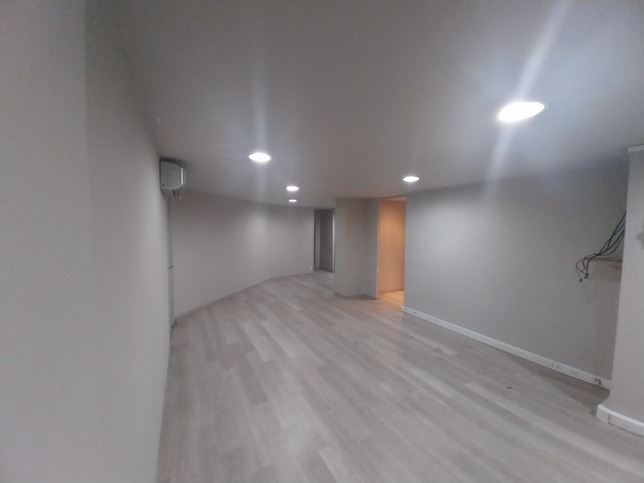 À louer - Local commercial 175 m² à Marseille - Bouches-du-Rhône (13)