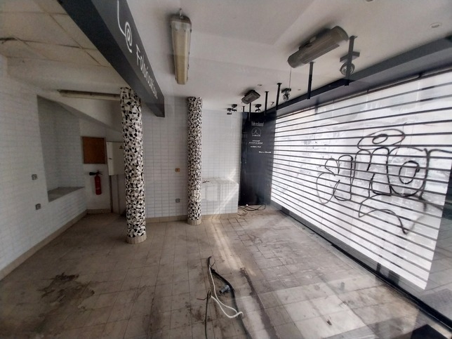 À louer - Local commercial 175 m² à Marseille - Bouches-du-Rhône (13)