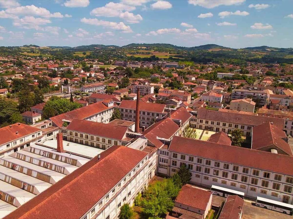 À vendre ou à louer - Locaux commerciaux de 50 à 380 m² au cœur de Tonneins - Lot-et-Garonne (47)